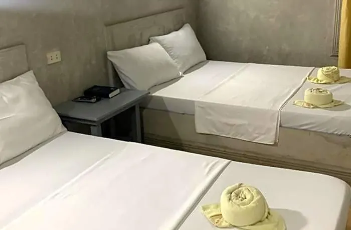 Fortunebay Hotel Cebu Stadt